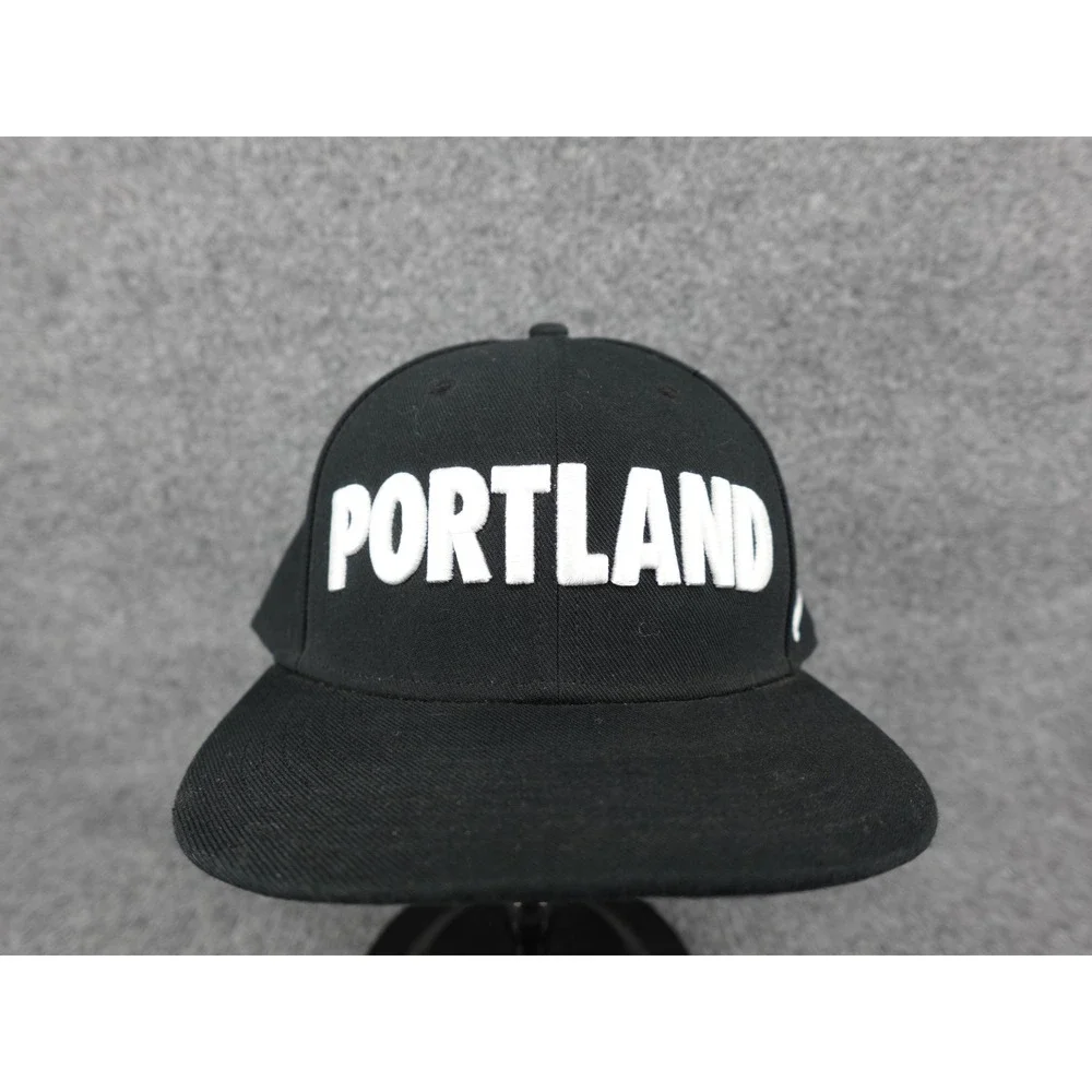 Nike Portland Snapback‎ Hat Mens OSFM Black True Flat Brim 3D Embroidered Cap